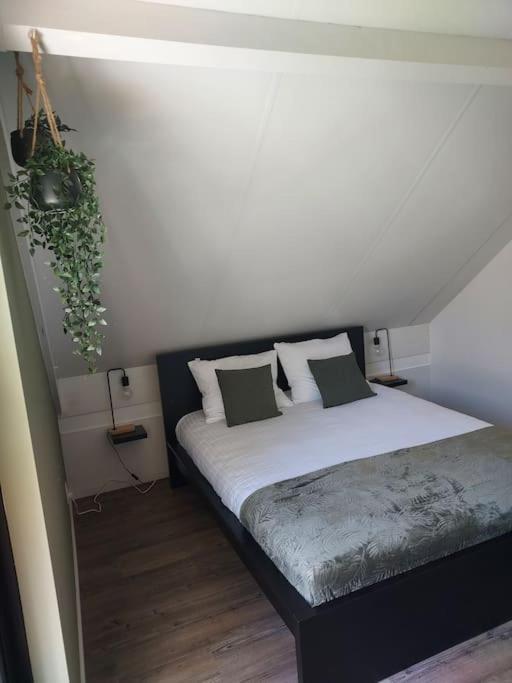 Heerlijk Huys, Vakantievilla Met Prive Tuin Ewijk المظهر الخارجي الصورة